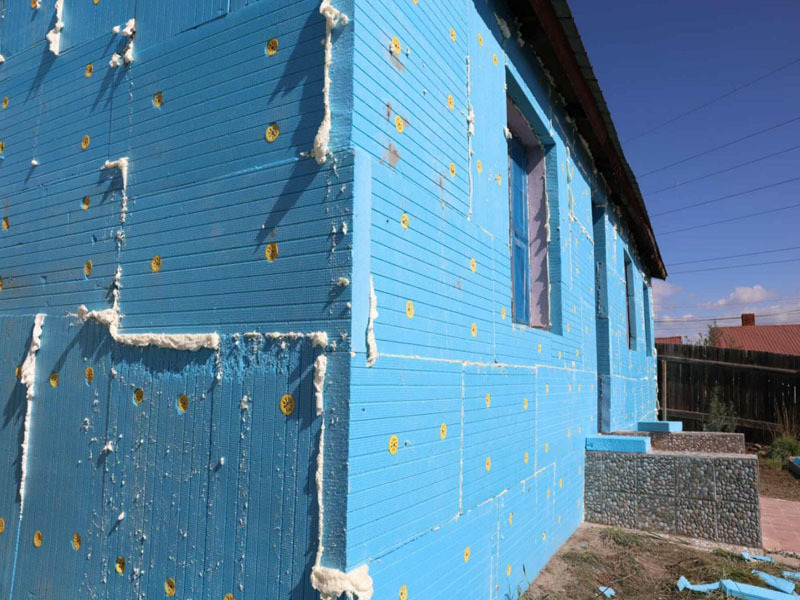 Агаарын бохирдол ихтэй байршлуудад 5000 айл өрхийг стандартын дагуу, иж бүрэн дулаалж байна